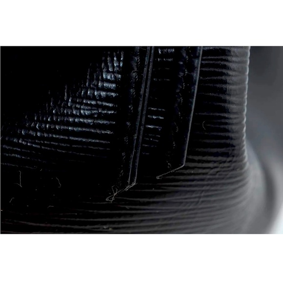 LOUIS VUITTON bag - Picture 4 of 12